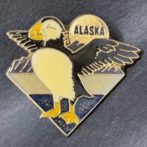Vintage Hat Lapel PIN Pinback Alaska Puffin Enamel USA Souvenir Travel