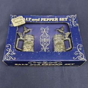 SOUVENIR OHIO HARD PLASTIC MINIATURE STEIN SILVER COLOR SALT & PEPPER SHAKERS