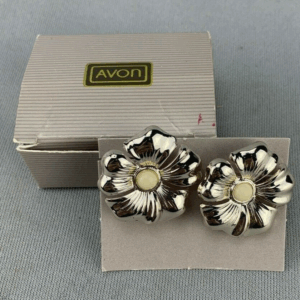 Vintage- AVON 1987 "Polished Blossoms" Clip On Silver Toned Earrings