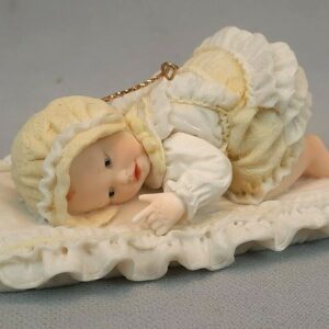 Ashton Drake Yolanda Bello CHRISTMAS ORNAMENT Lisa 96821 Miniature Vintage w/Box