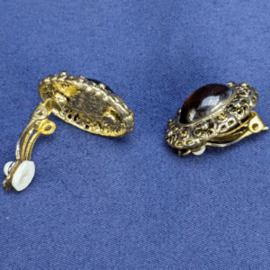 Gold Tone Brown Tigers Eye Vintage Costume Jewelry Clip on Earrings