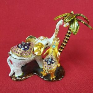 VINTAGE QIFU Duel Elephant RHINESTONE Jeweled & Enameled Oasis TRINKET BOX