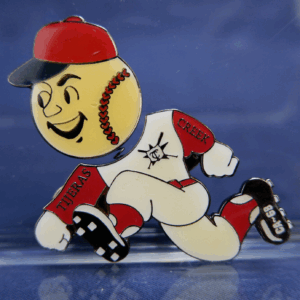 Vintage Tijeras Creek California 68 Baseball Bobble Head Lapel Hat Pin (C444)