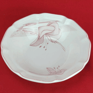 Vintage Scalloped Dessert/Cereal/Salad Bowl Made In Korea - By F.W. Woolworth Co