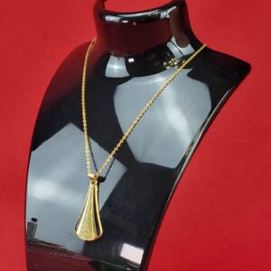 Vintage Pendant Epoxy Gold Tone Fashion Jewelry Necklace