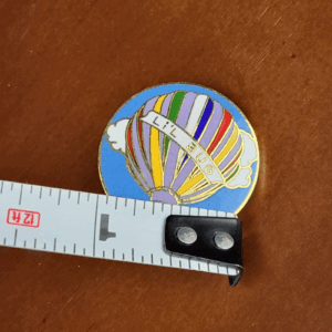 Lil' Bug Hot Air Gold Tone Vintage Balloon Advertising Lapel Pin Souvenir