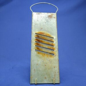 Vintage Rapid Slaw and Vegetable Cutter Grater - BLUFFTON SLAW CUTTER CO.