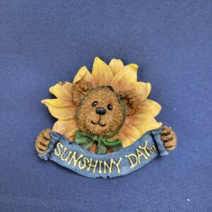 BEARWEAR Costume Jewelry Brooch Pin Boyds Bear and Friends Sunshine Day Flower