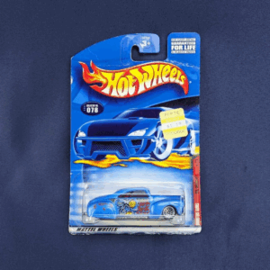 2001 Hot Wheels 1:64 2001 Monsters Series Tail Dragger Blue "Zombie Attack" 2/4