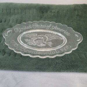 Avon Plate Americana Bread Plate 1976 Eagle Scalloped Edge Bicentennial