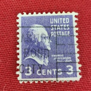 Vintage US 3 Cent Thomas Jefferson Stamp - Purple / Violet
