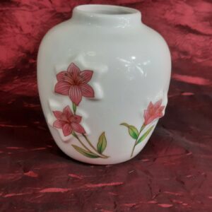 Vintage - Miniature LEGO Porcelain VASE Made in Taiwan 4" -  Milk White