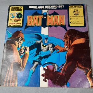 Batman Book and Record "Gorilla City and Mystery of The Scarecrow Corpse"