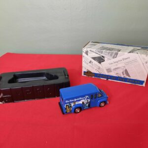 1992 Lledo Days Gone "The New York Times" Diecast Van - Power of the Press Serie