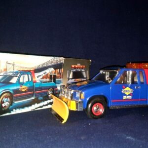 Sunoco Tower Truck with Snow Plow 1996 Collector's Edition 3rd of a Series