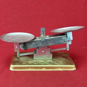 Vintage Pelouze Evanston Illinois Double Pan Scale