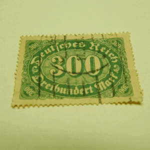 Germany Deutsches Reich Dreihundert Mark 300 Mark Stamp 1922 Used